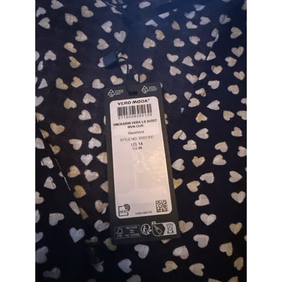 Vero Moda Curve VMCKARIN Vera LS Shirt Black White Heart Print Blouse Size 14NWT - Picture 10 of 10